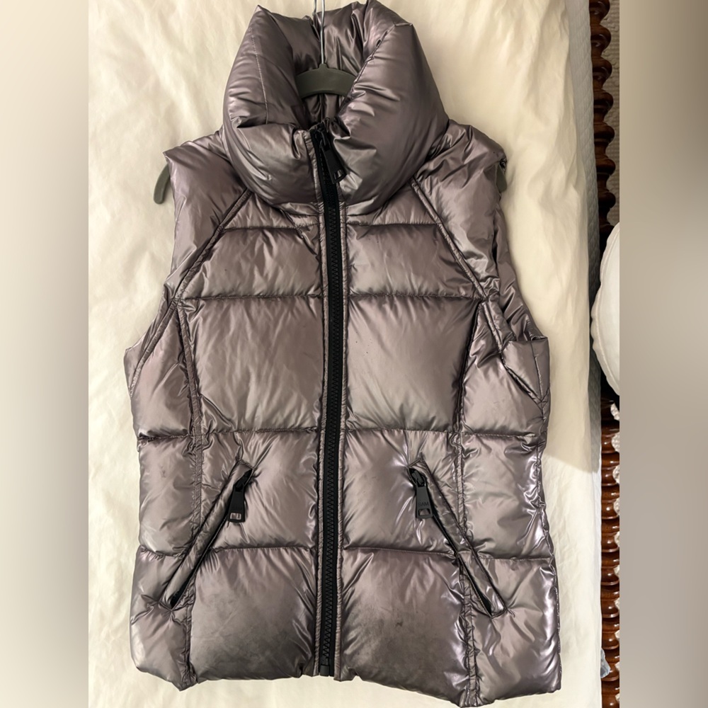 SAM. Metallic Puffer Vest